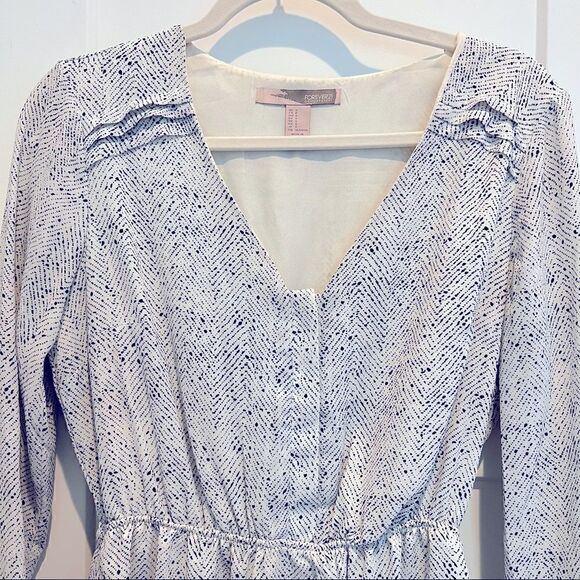 Forever 21 White & Black 3/4 Sleeve Sleeve Mini Dress Women’s Size Small (S) - Picture 3 of 7